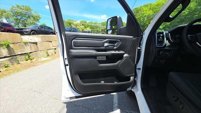 new 2025 Ram 1500 car, priced at $55,672