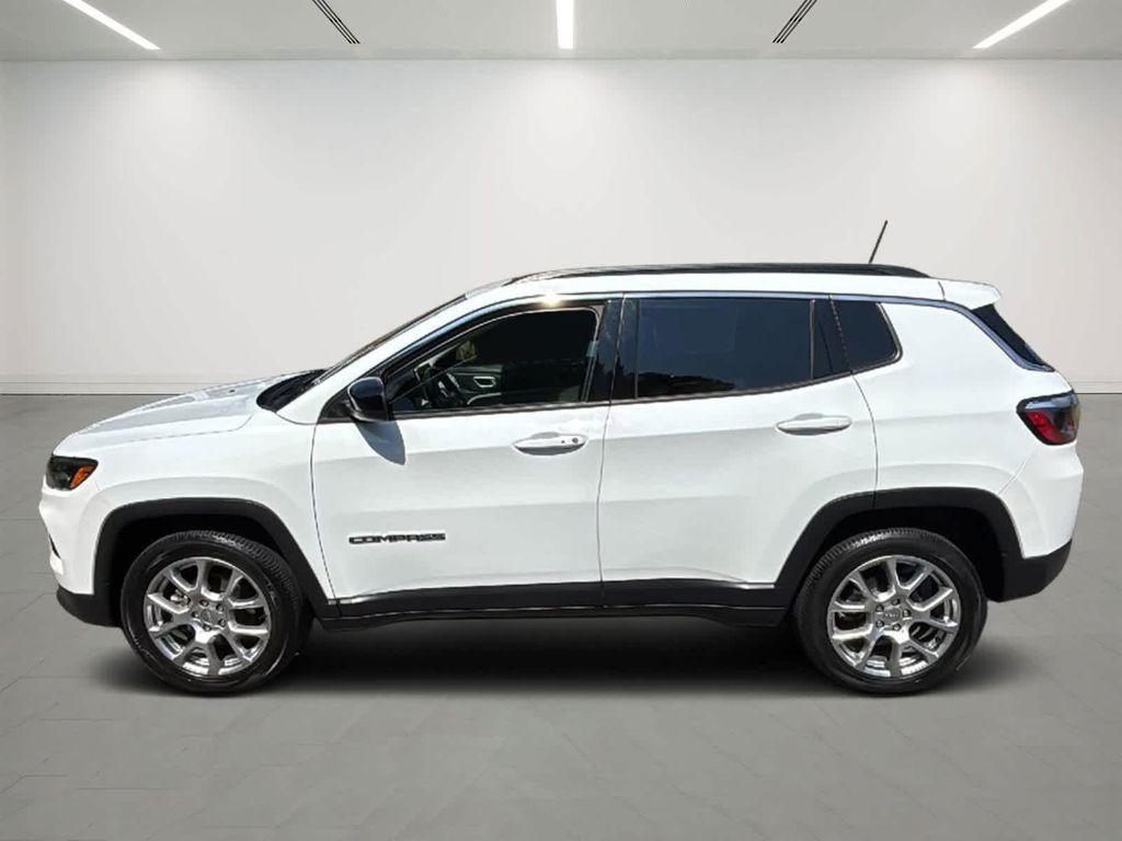 used 2022 Jeep Compass car, priced at $25,990