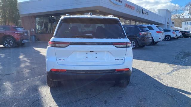 new 2024 Jeep Grand Cherokee car, priced at $52,058