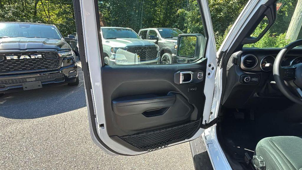 used 2019 Jeep Wrangler car, priced at $22,477