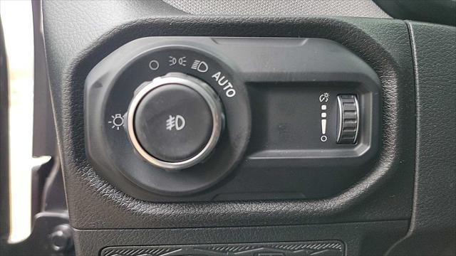 new 2025 Jeep Wrangler car, priced at $41,798
