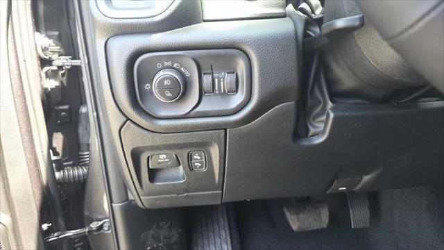 new 2025 Ram 1500 car, priced at $55,954