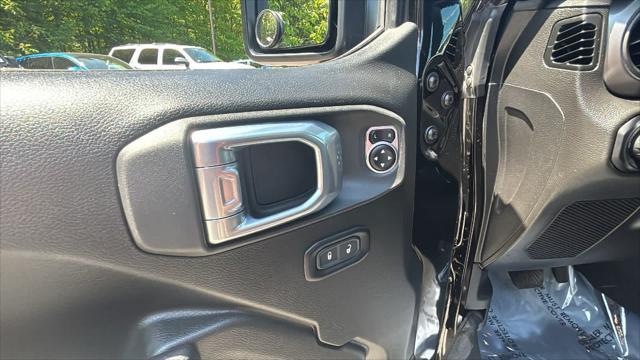 used 2023 Jeep Gladiator car, priced at $36,996