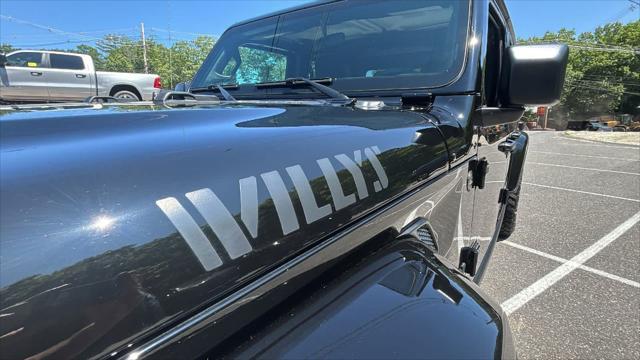 used 2023 Jeep Gladiator car, priced at $36,996