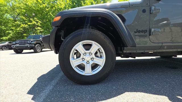 used 2021 Jeep Wrangler Unlimited car, priced at $34,968