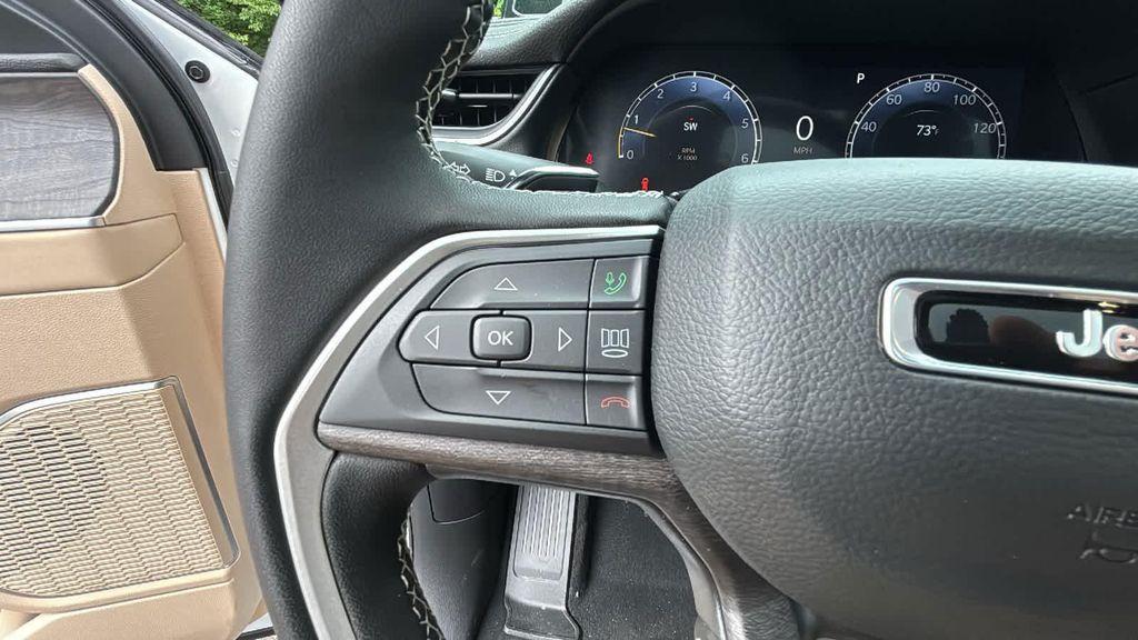 new 2025 Jeep Grand Cherokee L car, priced at $56,912
