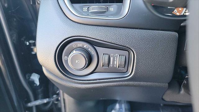 used 2022 Jeep Renegade car, priced at $22,989