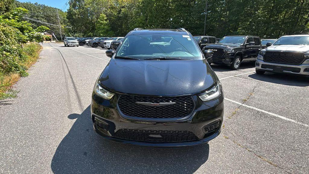new 2026 Chrysler Pacifica car, priced at $59,249