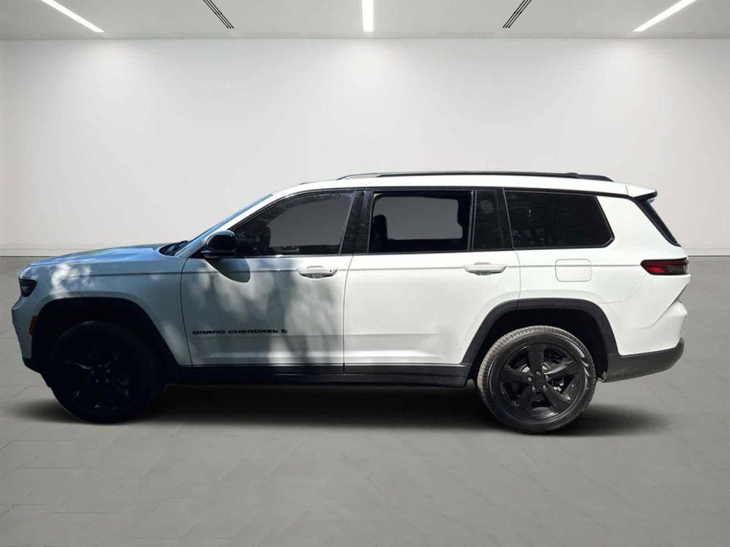 used 2024 Jeep Grand Cherokee L car, priced at $41,877