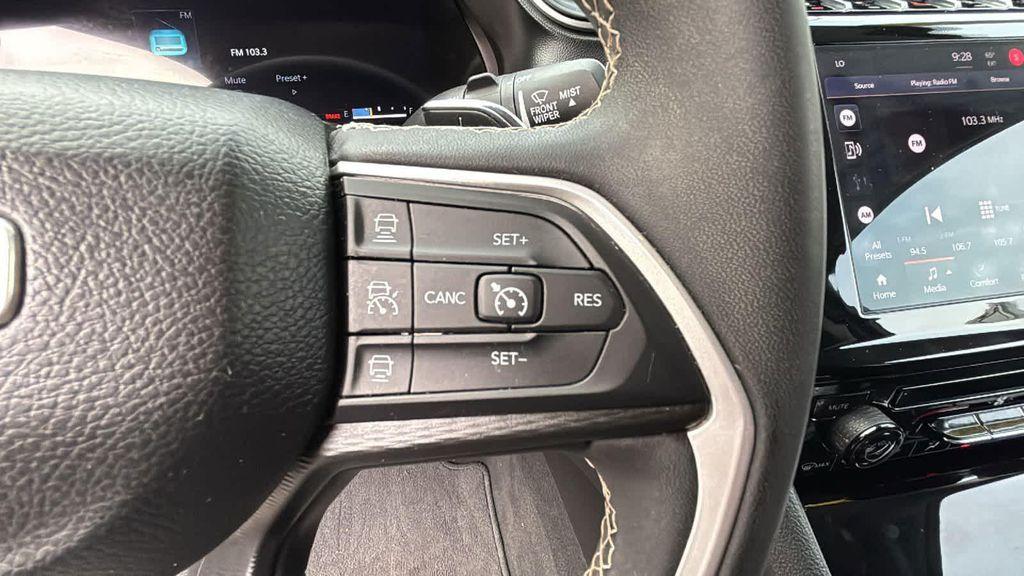 used 2023 Jeep Grand Cherokee car, priced at $29,977