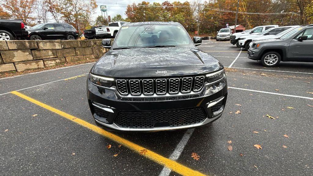 new 2025 Jeep Grand Cherokee car, priced at $68,044