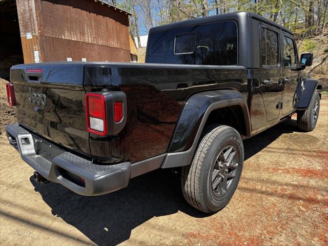 new 2024 Jeep Gladiator car, priced at $50,158