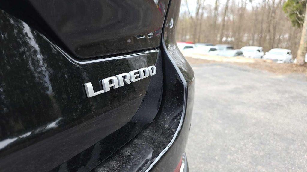 new 2025 Jeep Grand Cherokee car, priced at $41,302