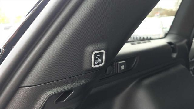 new 2025 Jeep Grand Cherokee car, priced at $41,177