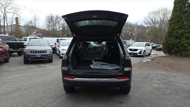 new 2025 Jeep Grand Cherokee car, priced at $41,177