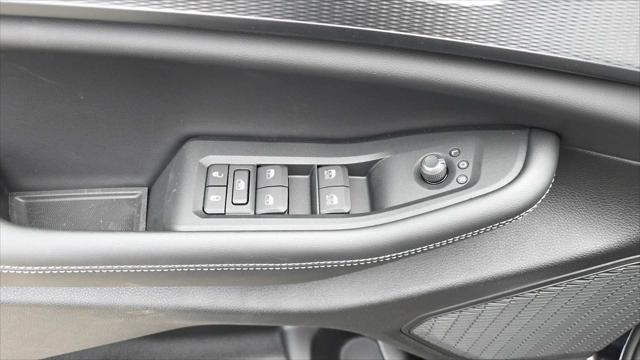 new 2025 Jeep Grand Cherokee car, priced at $41,177