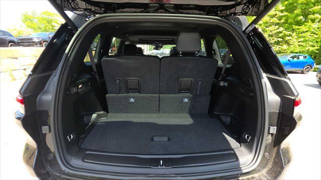 new 2025 Jeep Grand Cherokee L car, priced at $50,375