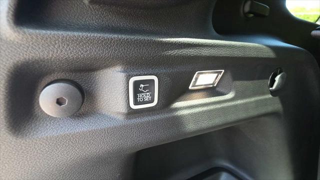 new 2025 Jeep Grand Cherokee L car, priced at $50,375