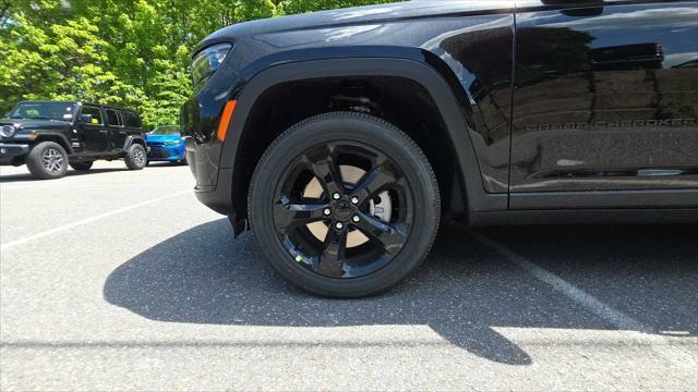 new 2025 Jeep Grand Cherokee L car, priced at $50,375