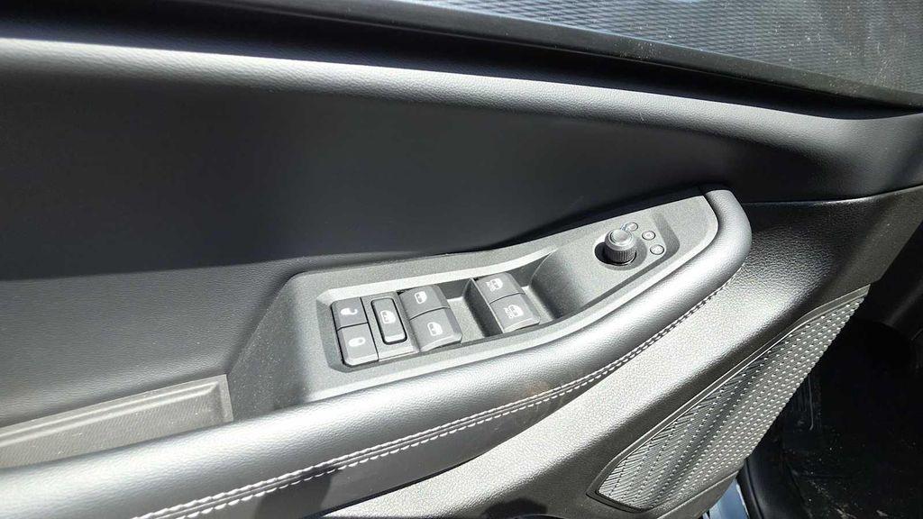 new 2025 Jeep Grand Cherokee L car, priced at $48,273