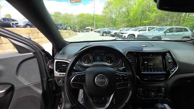 used 2019 Jeep Cherokee car, priced at $22,578