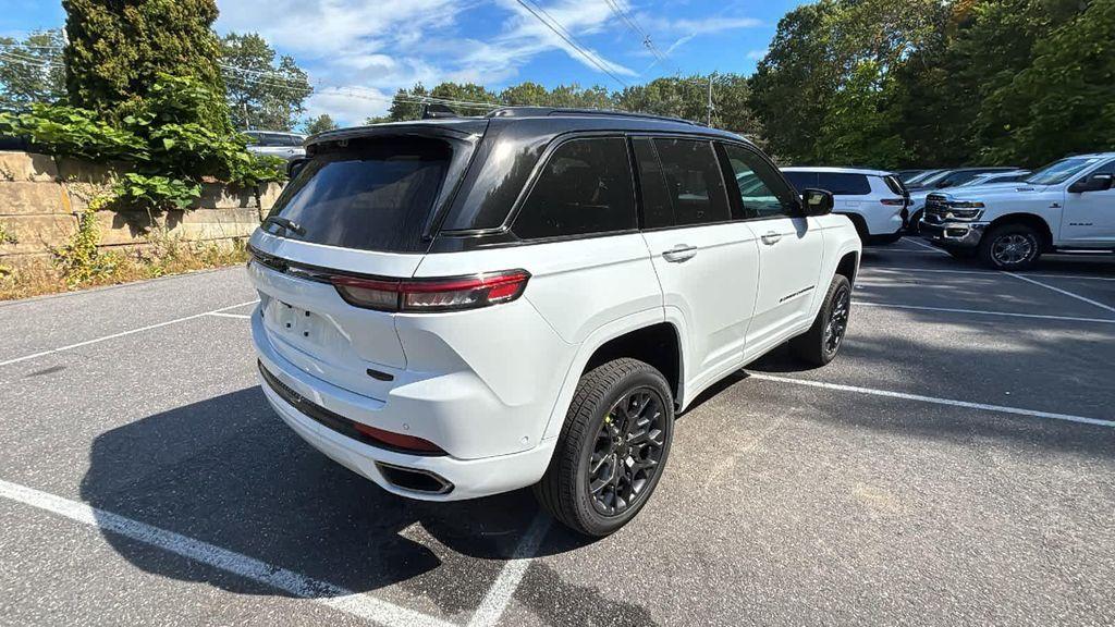 new 2025 Jeep Grand Cherokee car, priced at $69,474