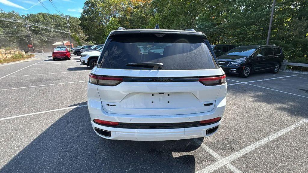 new 2025 Jeep Grand Cherokee car, priced at $69,474