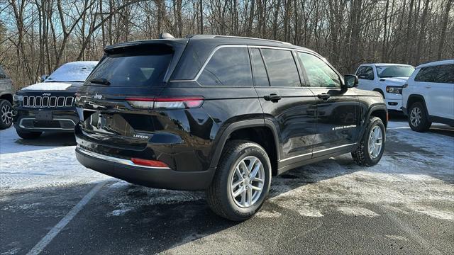 new 2025 Jeep Grand Cherokee car, priced at $42,978