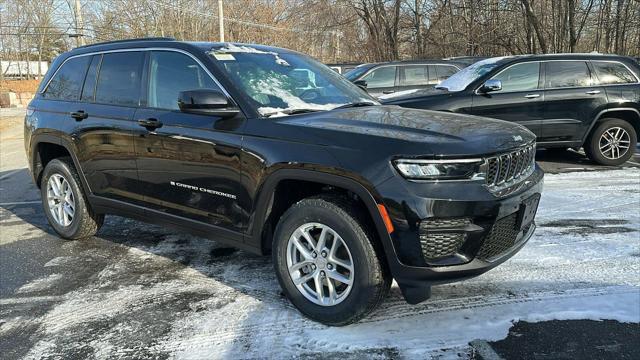 new 2025 Jeep Grand Cherokee car, priced at $42,978