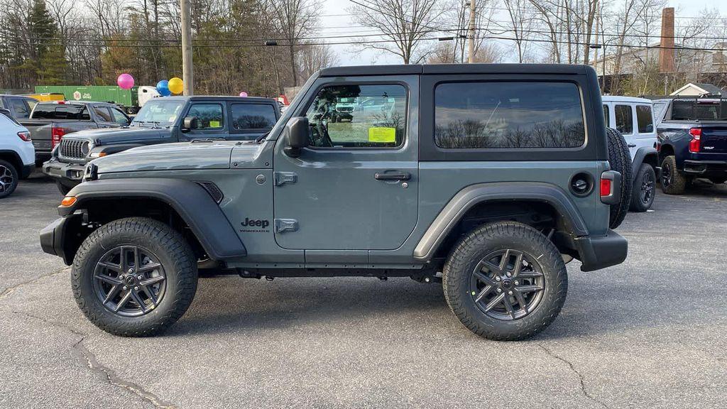 new 2025 Jeep Wrangler car, priced at $40,652