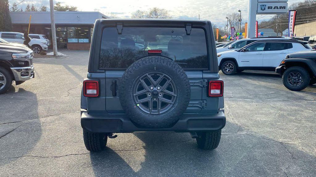 new 2025 Jeep Wrangler car, priced at $40,652