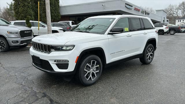 new 2025 Jeep Grand Cherokee car, priced at $47,270