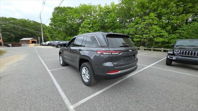 new 2025 Jeep Grand Cherokee car, priced at $45,165