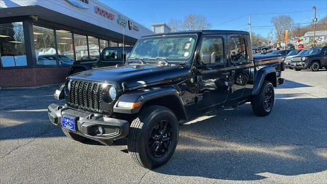 used 2022 Jeep Gladiator car, priced at $33,899