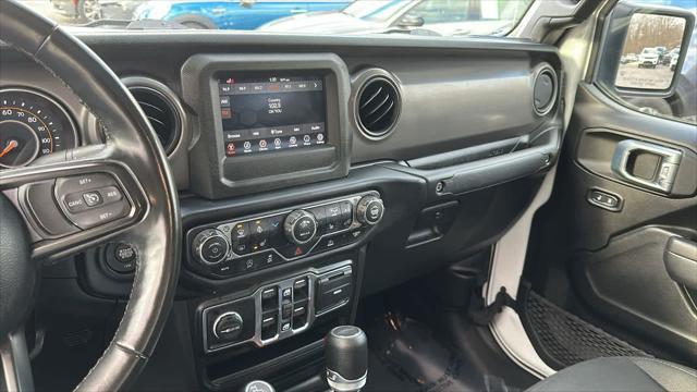 used 2022 Jeep Gladiator car, priced at $31,558