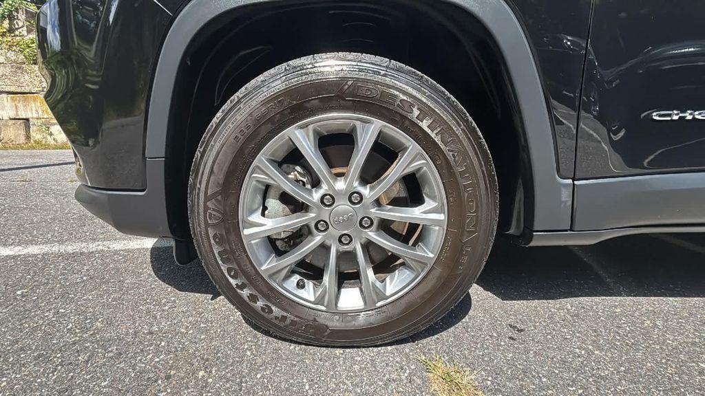 used 2021 Jeep Cherokee car, priced at $23,428