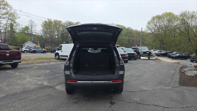 new 2025 Jeep Grand Cherokee L car, priced at $46,915