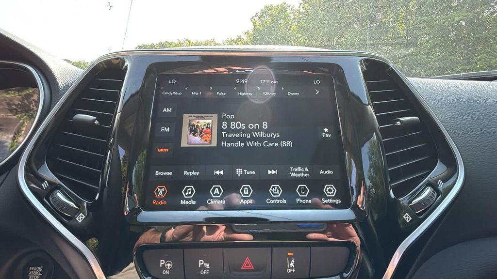 used 2021 Jeep Cherokee car, priced at $25,677