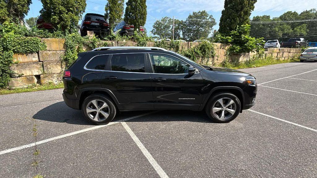 used 2021 Jeep Cherokee car, priced at $25,677