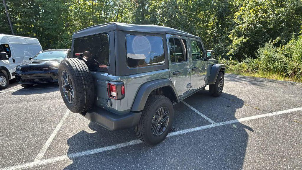 new 2025 Jeep Wrangler car, priced at $41,930