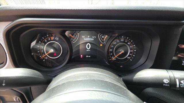 new 2025 Jeep Gladiator car, priced at $43,365