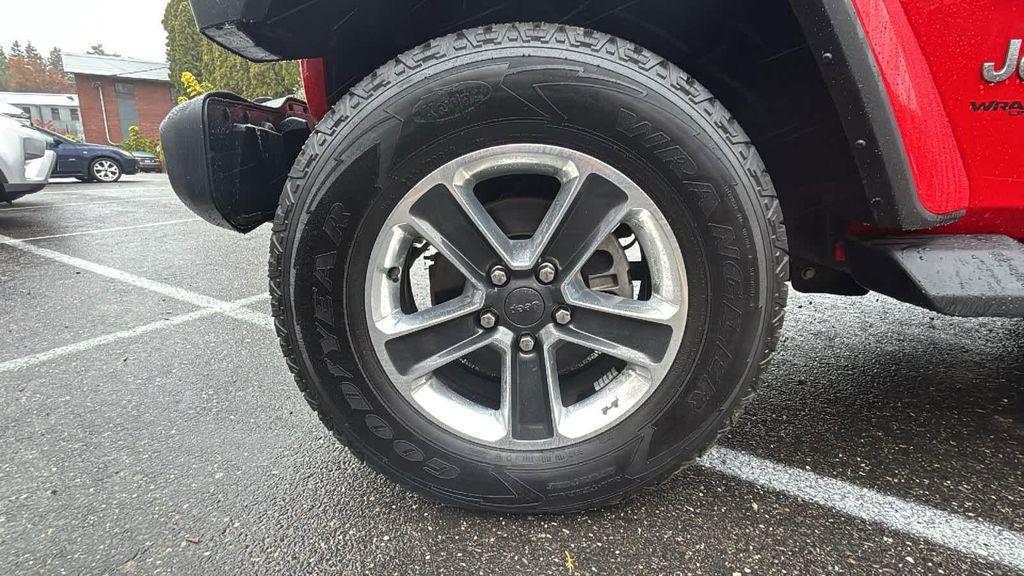 used 2022 Jeep Wrangler Unlimited car, priced at $36,977