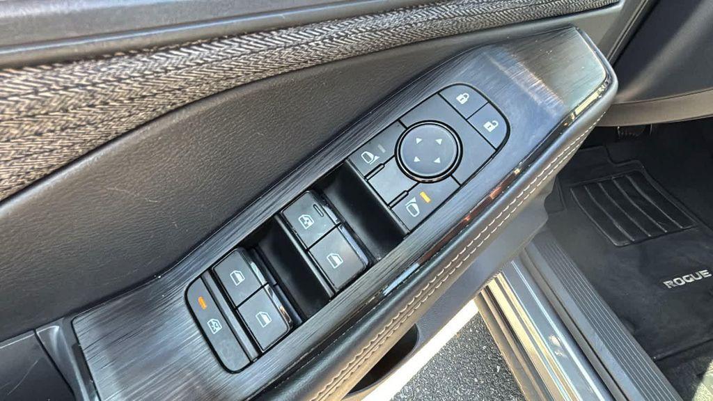 used 2021 Nissan Rogue car, priced at $19,677