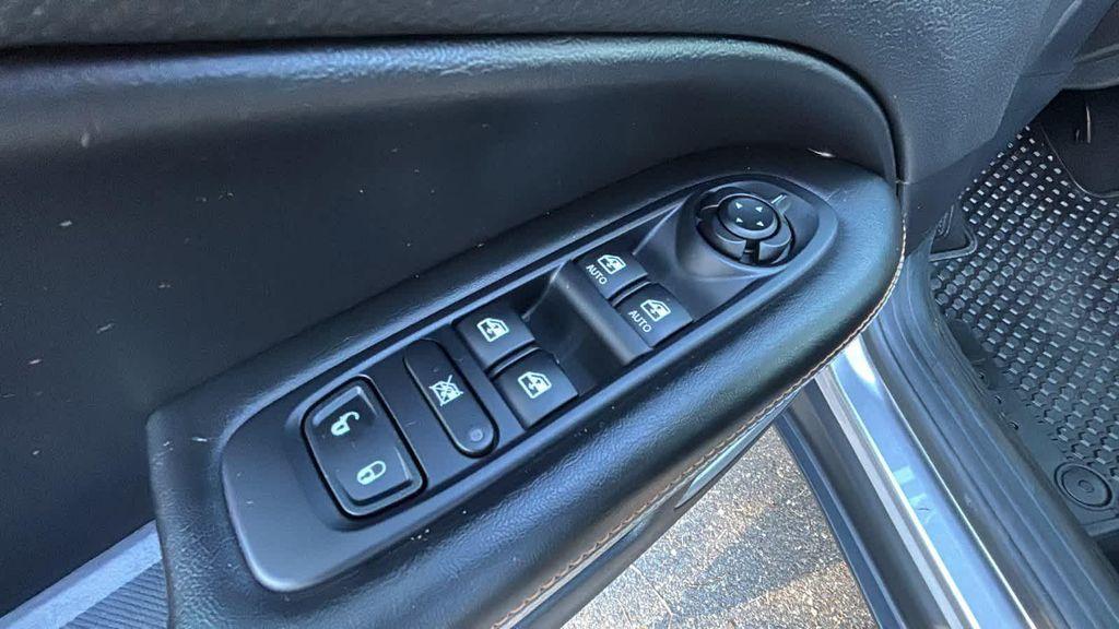 used 2018 Jeep Compass car, priced at $19,277