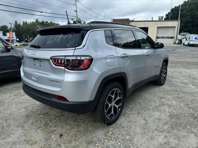 new 2024 Jeep Compass car, priced at $36,981