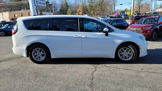 used 2023 Chrysler Pacifica car, priced at $25,574