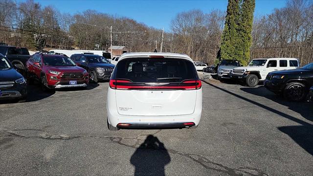 used 2023 Chrysler Pacifica car, priced at $25,574