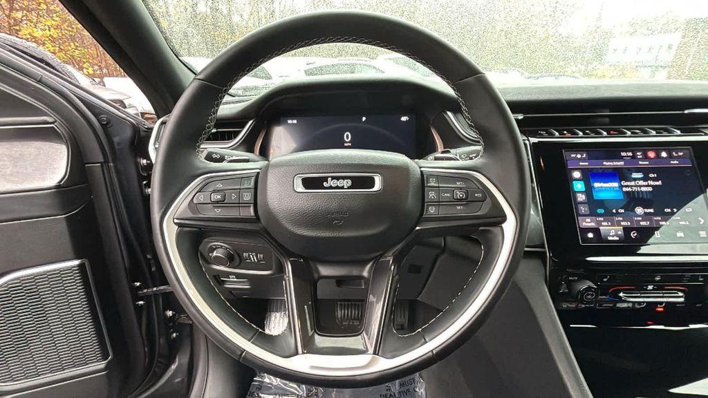 used 2022 Jeep Grand Cherokee car, priced at $32,277