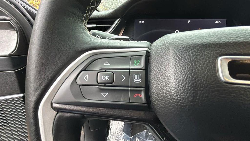 used 2022 Jeep Grand Cherokee car, priced at $32,277