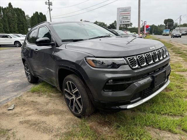 new 2024 Jeep Compass car, priced at $36,981